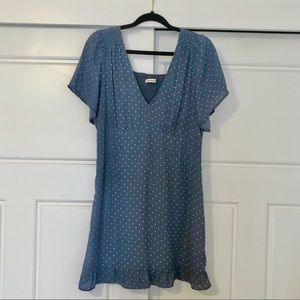 Abercrombie & Fitch Flutter Sleeve Mini Dress / Size L